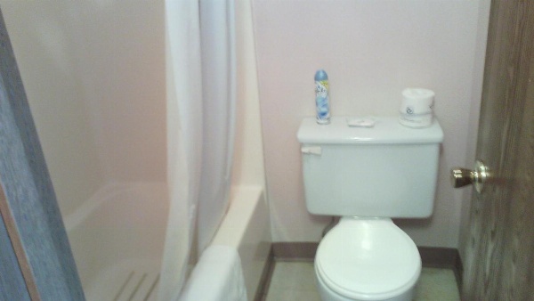 Mountain Country Motor Inn image 12