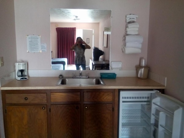 Mountain Country Motor Inn image 16